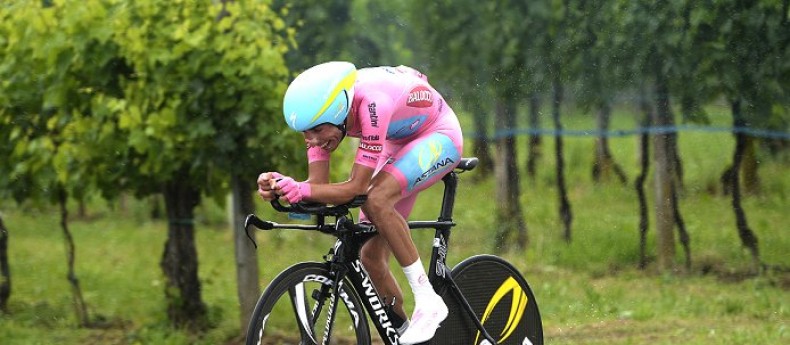 2015 Giro d'Italia: Fabio Aru con ruote Corima