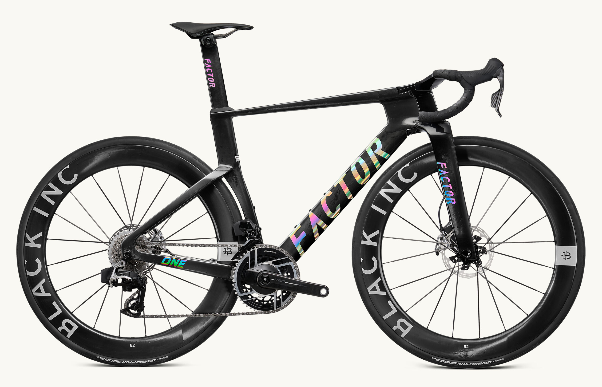 Factor ONE nella nuova colorazione Chrome