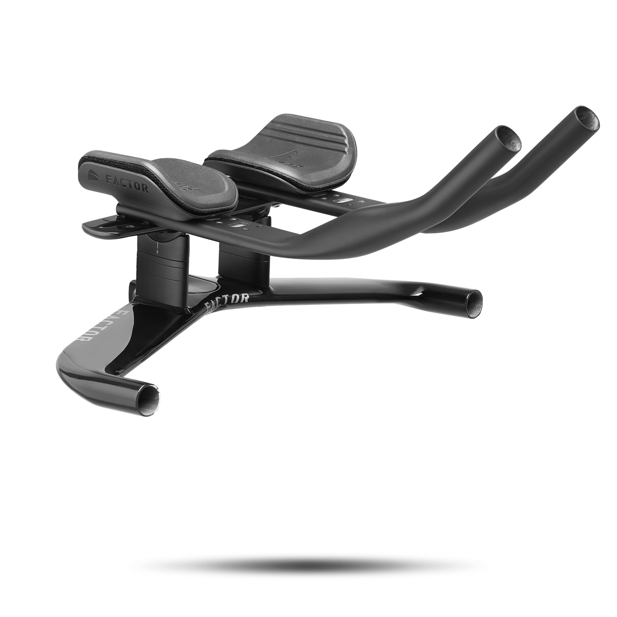 Cockpit Black Inc AB09 a tre quarti, con appendici e appoggi per gli avambracci